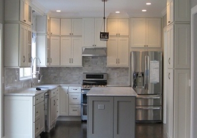 Classic Shaker Cabinets for a Connecticut Colonial