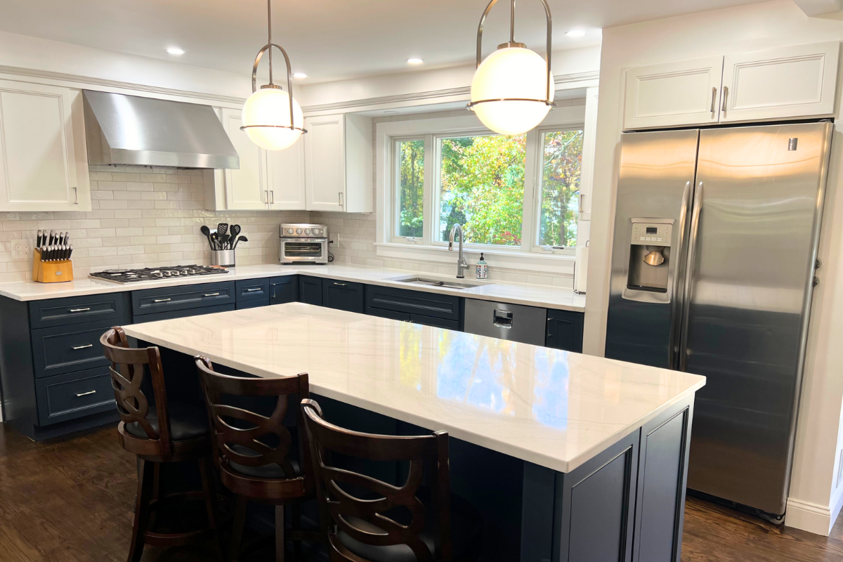 Stunning Transitional Kitchen Remodel With a Pop