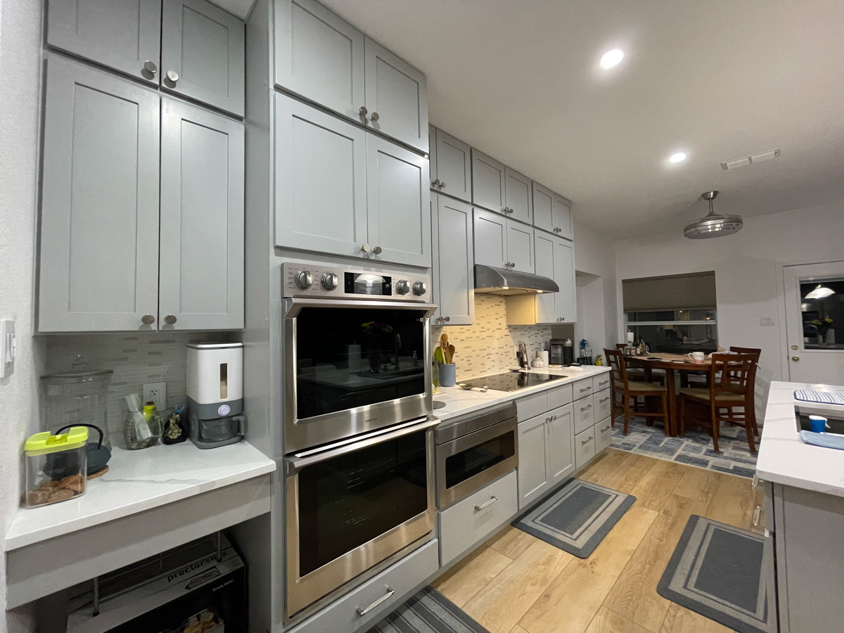 Light & Bright Contemporary Gray Kitchen Design