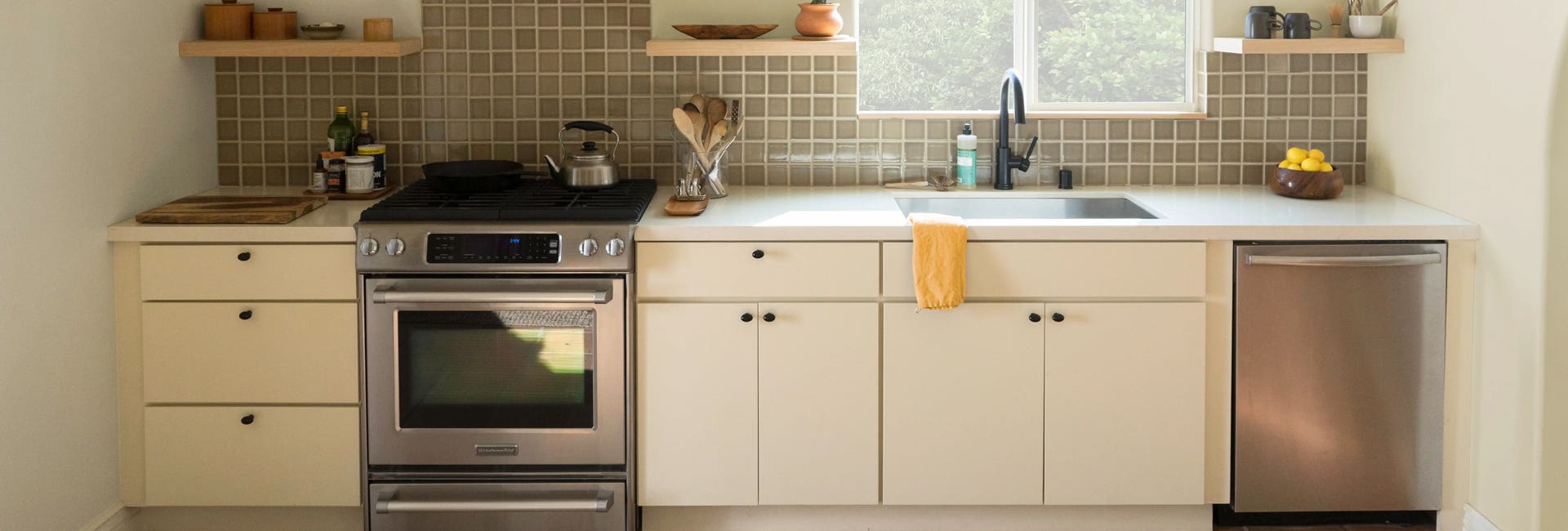 Cabinet Knobs: Choose the Best for Your Design