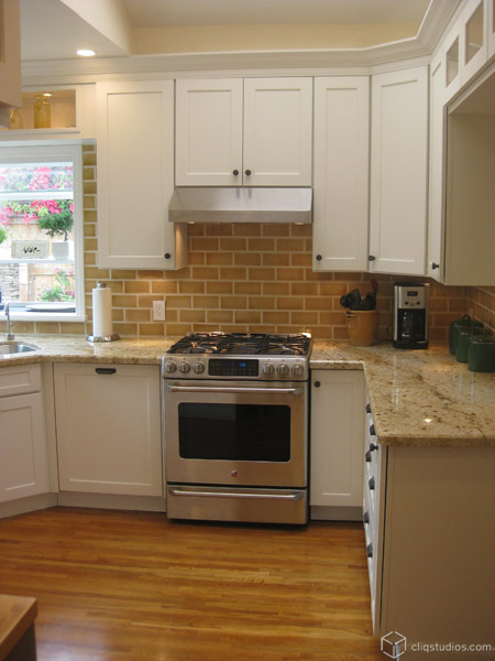 CliqStudios.com shaker Painted White Cabinets 2