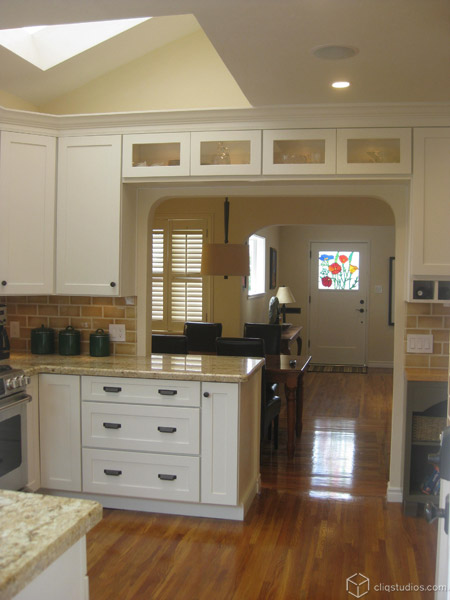 CliqStudios.com shaker Painted White Cabinets 3