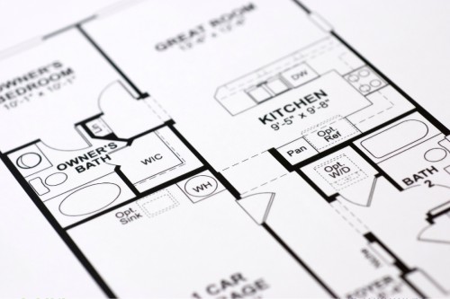 Full home floor plans with kitchen in focus