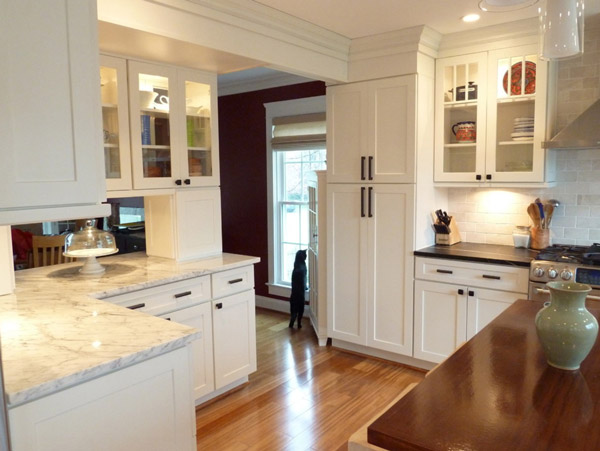 White Shaker Kitchen Hutch and Cat