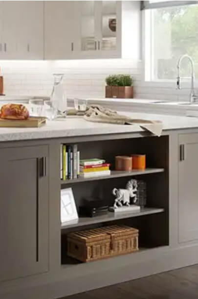 Customize your design with built-in benches and shelving.