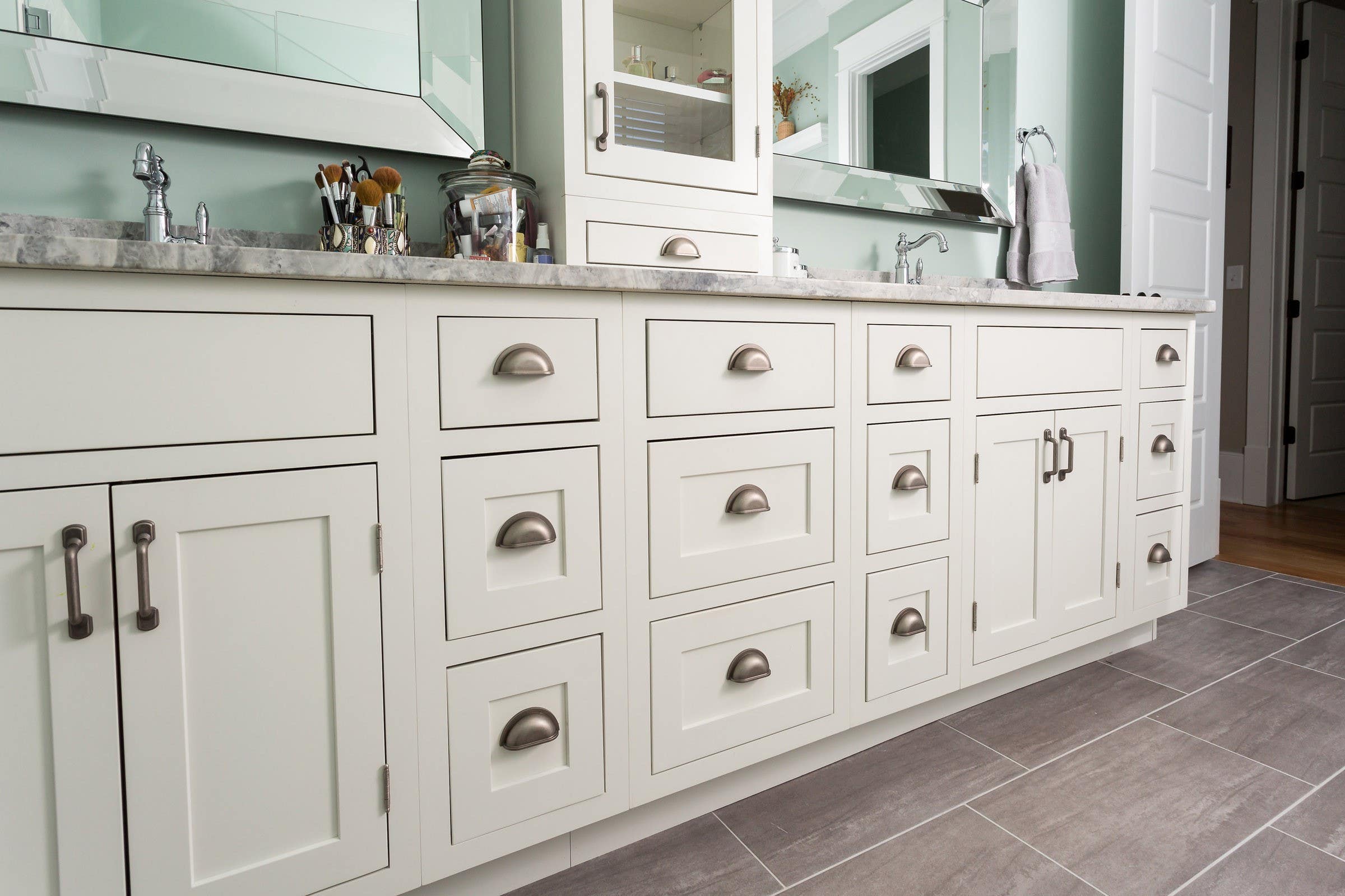 There are numerous styles of cabinet pulls and plenty of choices to fit each design