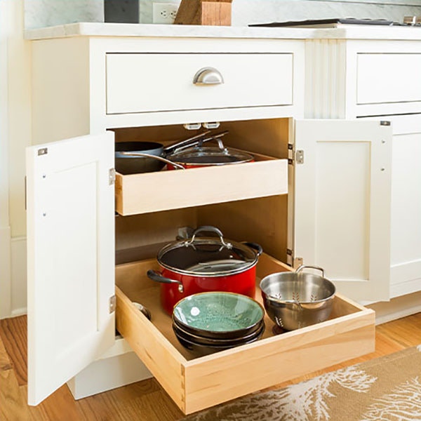 Roll-out tray base kitchen cabinet with 2 roll-outs