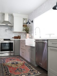 CliqStudios shaker-style Shaker cabinets in Medium Gray and Painted White